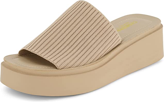 Photo 1 of CUSHIONAIRE Women's Pim knit platform sandal with +Memory Foam SIZE 8.5M
