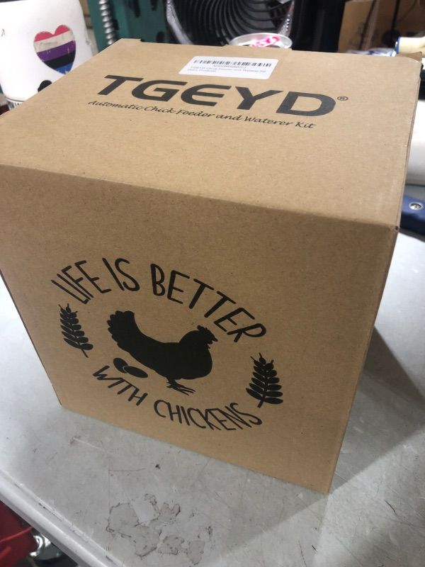 Photo 1 of ?Tgeyd Chick Feeder and Waterer Kit - Chicken Coop Accessories for Baby Chicks - 1 L Automatic Chicken Feeder and Waterer Set | Duck Feeder | Quail Feeder - Chick Brooder Starter Kit