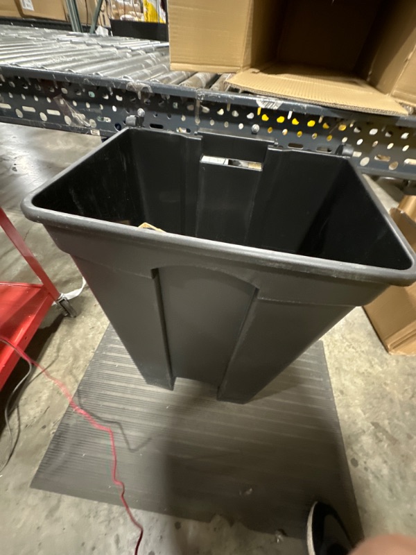 Photo 2 of Safco Products Plastic Step-On Trash Can 9923BL; Black; Hands-Free Disposal; 23-Gallon Capacity Black 23 Gallon