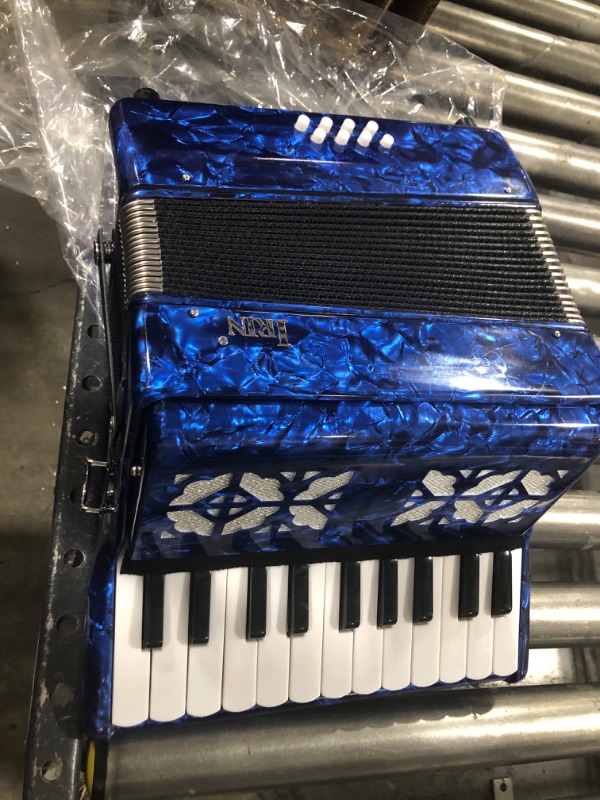 Photo 3 of Accordion, 22 Keys 8 Bass Exquisite Celluloid Piano Accordion with Adjustable Straps, International Standard Professional Tuning Musical Instrument for Beginners Adults Stage Performance(Navy blue)