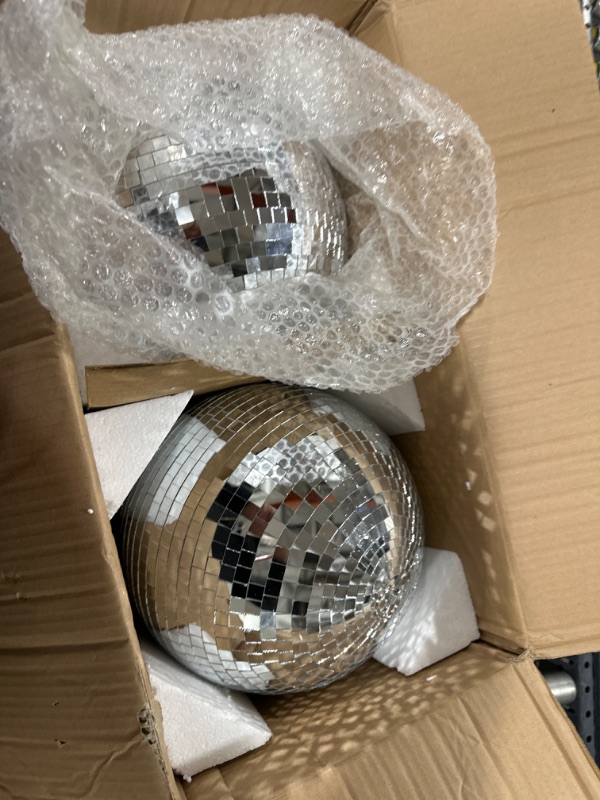 Photo 2 of 12" Disco Ball Mirror Ball Disco Party Decoration Stage Light Dj Light Effect Home Business Christmas Display Decoration Silver
