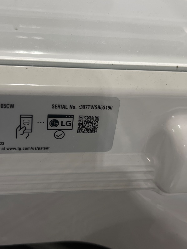 Photo 3 of LG 4.1-cu ft Agitator Top-Load Washer (White)
