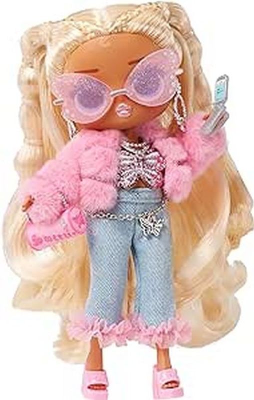 Photo 1 of  L.O.L. Surprise! Tweens Series 4 Fashion Doll Olivia Flutter with 15 Surprises and Fabulous Accessories – Great Gift for Kids Ages 4+ 