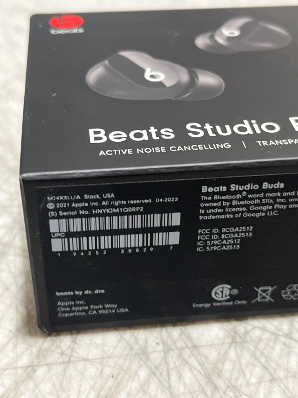 Photo 4 of Beats Studio Buds - True Wireless Noise Cancelling Earbuds - Compatible with Apple & Android, Built-in Microphone, IPX4 Rating, Sweat Resistant Earphones, Class 1 Bluetooth Headphones - Black
OPEN BOX FOR PHOTOS - SEALED - 