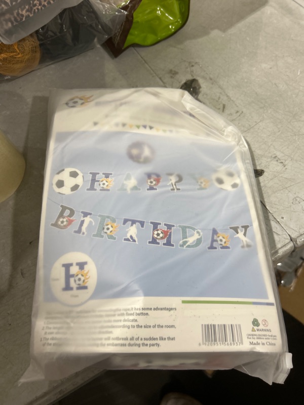 Photo 1 of 112PCS Soccer Party Decorations, Soccer Theme Birthday Party Decorations Balloons Set Decoration Items for Soccer Games Celebration Party Supplies for Soccer Fans Best Gifts Green