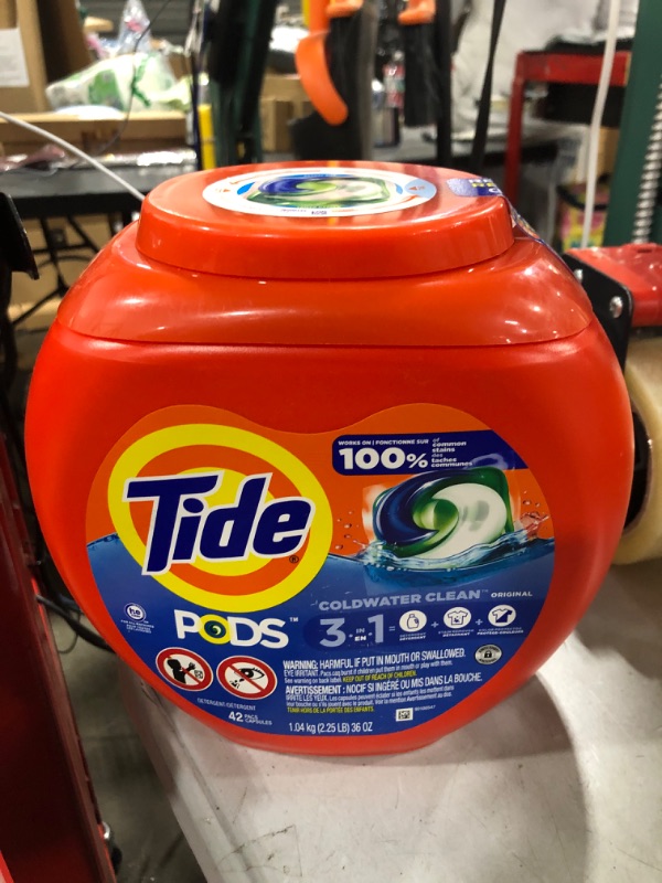 Photo 2 of Tide PODS Liquid Laundry Detergent Soap Pacs, HE Compatible, 42 Count, Powerful 3-in-1 Clean in one Step, Original Scent Original 42 Count (Pack of 1)