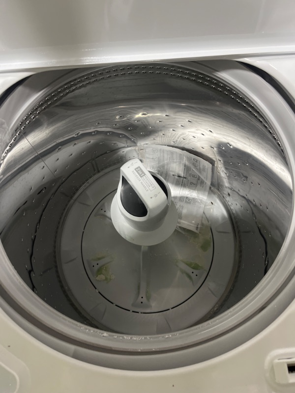 Photo 7 of 3.8 - 3.9 cu.ft. Top Load Washer in White with 2 in 1 Removable Agitator - see clerk comments - Item Is No Longer In Packaging 
