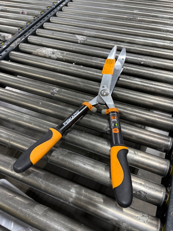 Photo 1 of 23 in. Power-Lever Softgrip Hedge Shears
