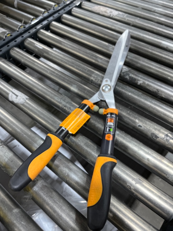 Photo 1 of 23 in. Power-Lever Softgrip Hedge Shears
