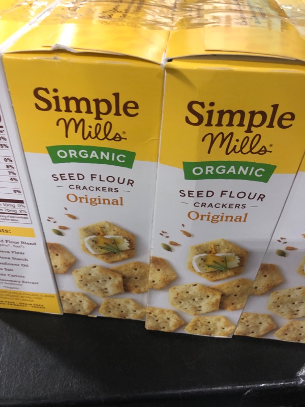 Photo 2 of Simple Mills Organic Seed Crackers, Original - Gluten Free, Vegan, Healthy Snacks, Paleo Friendly, 4.25 Ounce (Pack of 1) Original 4.25 Ounce (Pack of 4
bb 04-04-2024