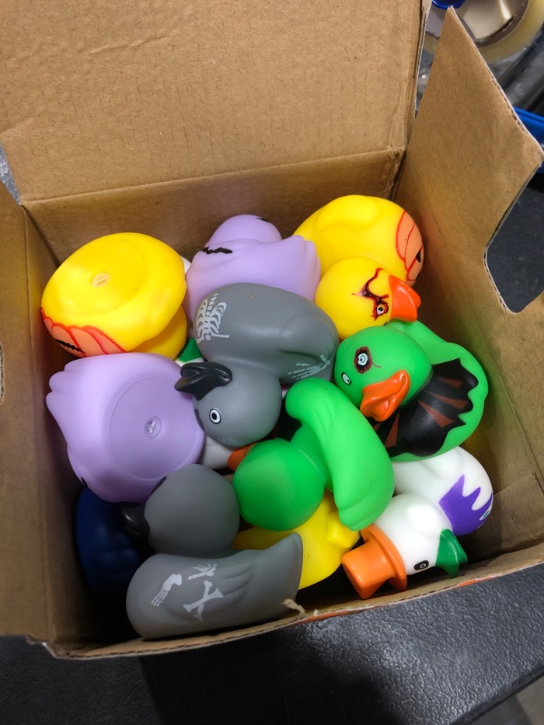 Photo 1 of 24 pcs All Saint Rubber Ducks