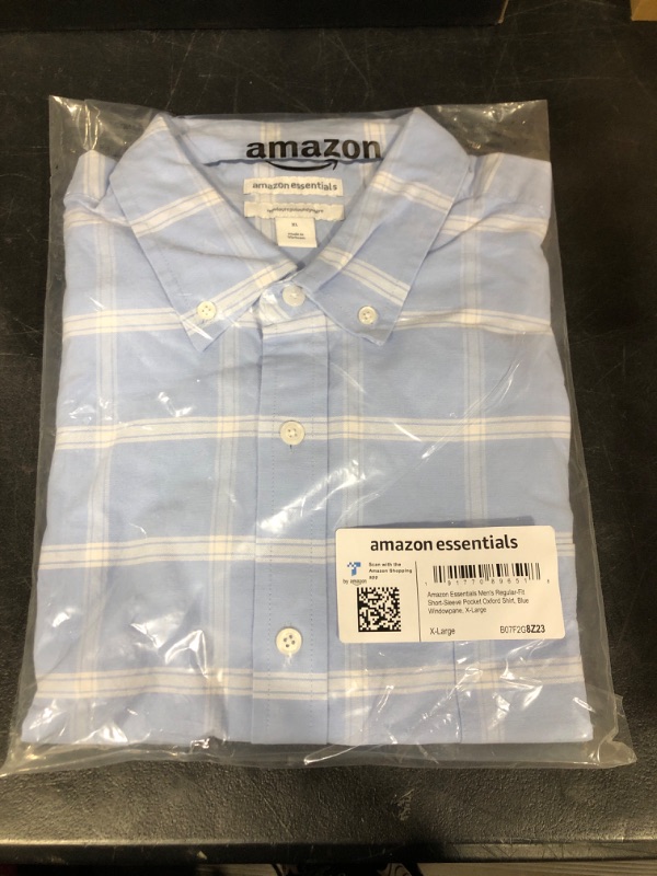 Photo 2 of Amazon Essentials Men's Regular-Fit Short-Sleeve Pocket Oxford Shirt X-Large Blue Windowpane 