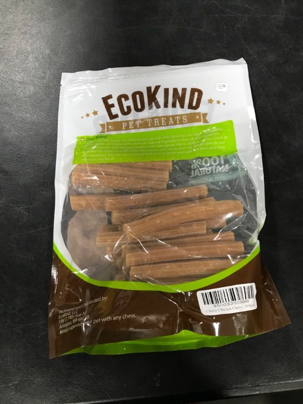 Photo 2 of EcoKind Pet Treats Premium Gold Chicken Flavored Churro Chews | All Natural Himalayan Yak Cheese Dog Chew for Small to Large Dogs | Keeps Dogs Busy & Enjoying Indoors & Outdoor Use (30 Sticks)