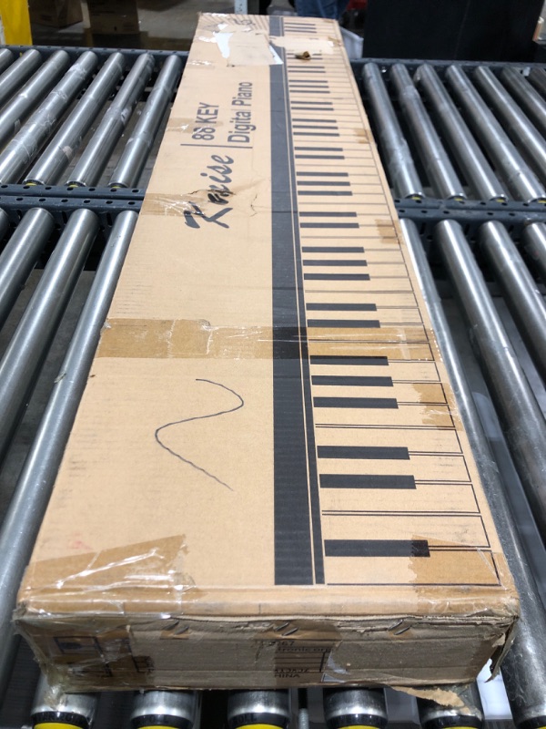 Photo 1 of 88 KEY DIGITAL PIANO KMISE