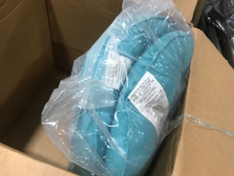 Photo 1 of 19 in. x 19 in. x 5 in. Solid Tufted Indoor/Outdoor Chair Cushion U-Shaped in Teal (4-Pack)