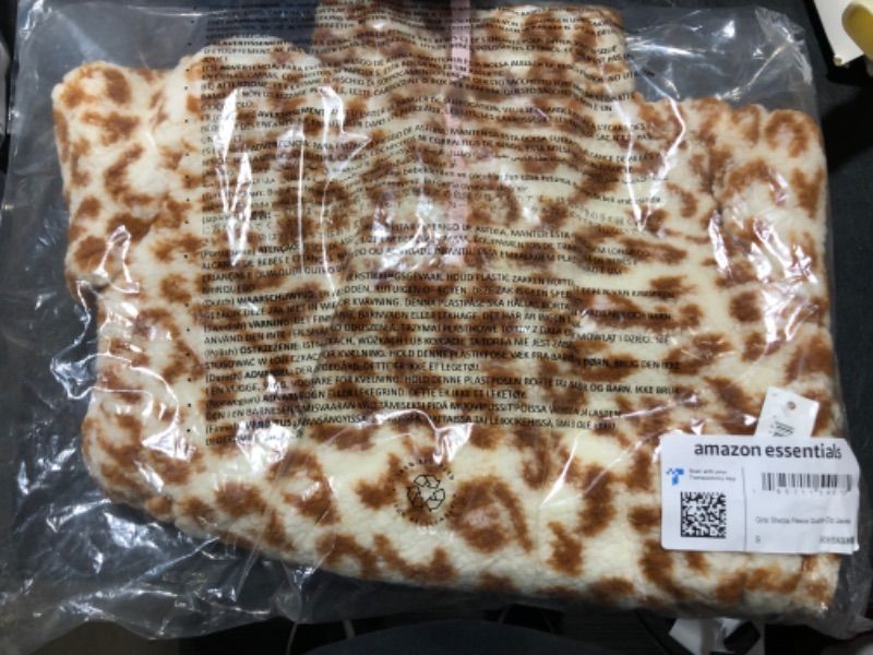 Photo 1 of Amazon Essentials Girls and Toddlers' Sherpa Fleece Quarter-Zip Jacket Small Ivory Leopard