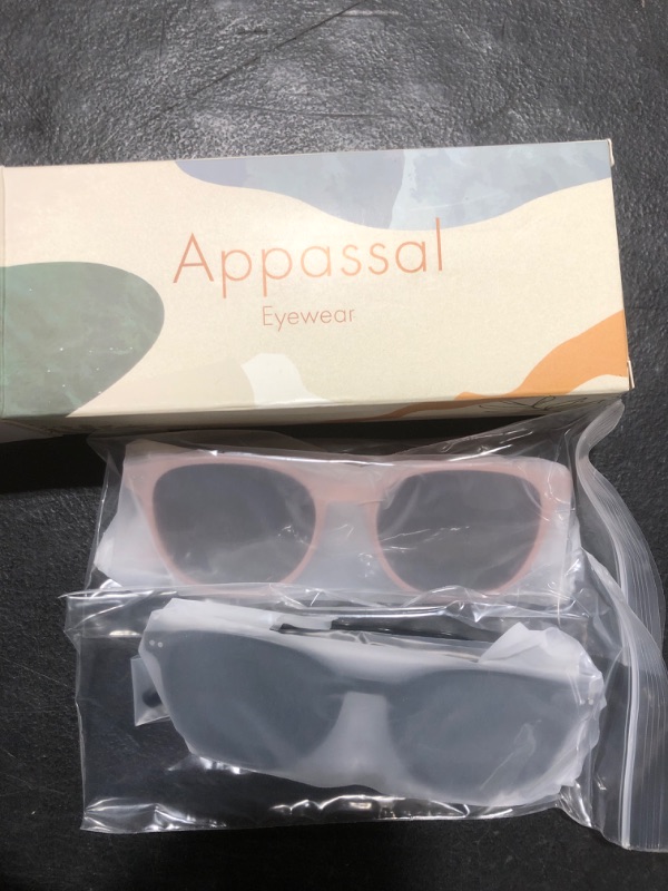 Photo 2 of Appassal Classic Retro Polarized Sunglasses UV400 Vintage Sun Glasses AP3609 P3 Black & Pink/Brown