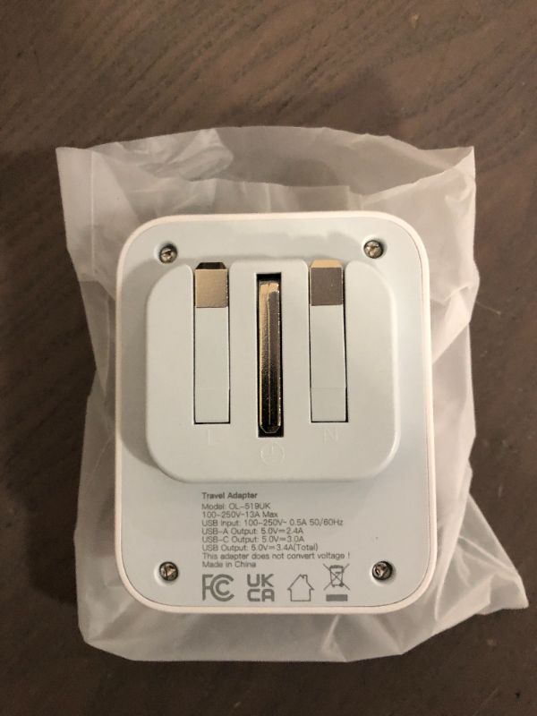 Photo 4 of Foldable UK Ireland Travel Plug Adapter, JAMIFEX 8 in 1 Type G Travel Power Adapter with 4 USB(2 USB-C) Ports and 4 Outlets,US to England Irish Hong Kong Kenya Dubai Singapore Plug Adaptor Converter