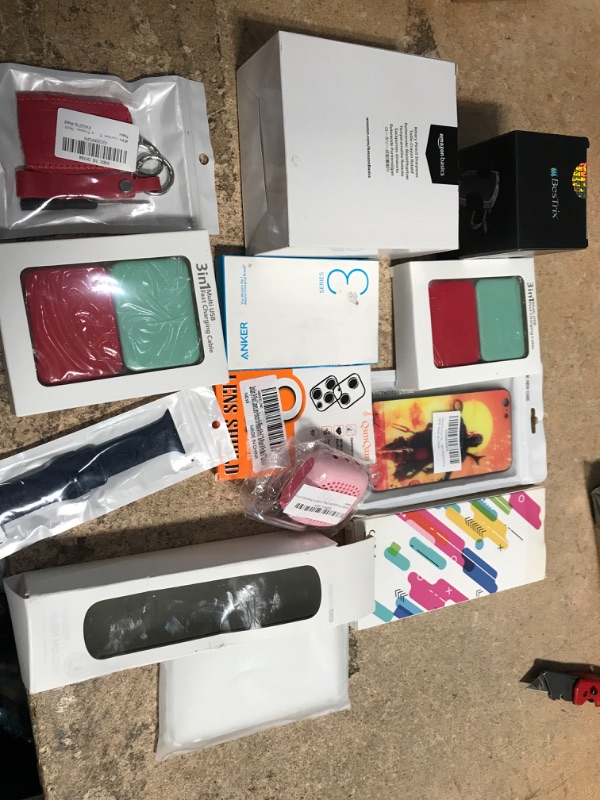 Photo 1 of 13PCS BUNDLE OF MIXED ELECTRONIC ITEMS/ACCESSORIES