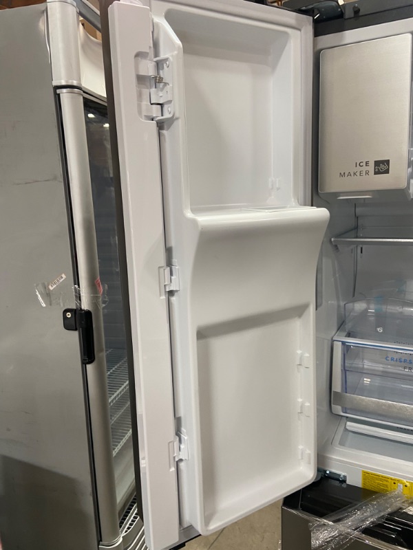 Photo 8 of Frigidaire Gallery 21.5-cu ft 4-Door Counter-depth French Door Refrigerator with Ice Maker 