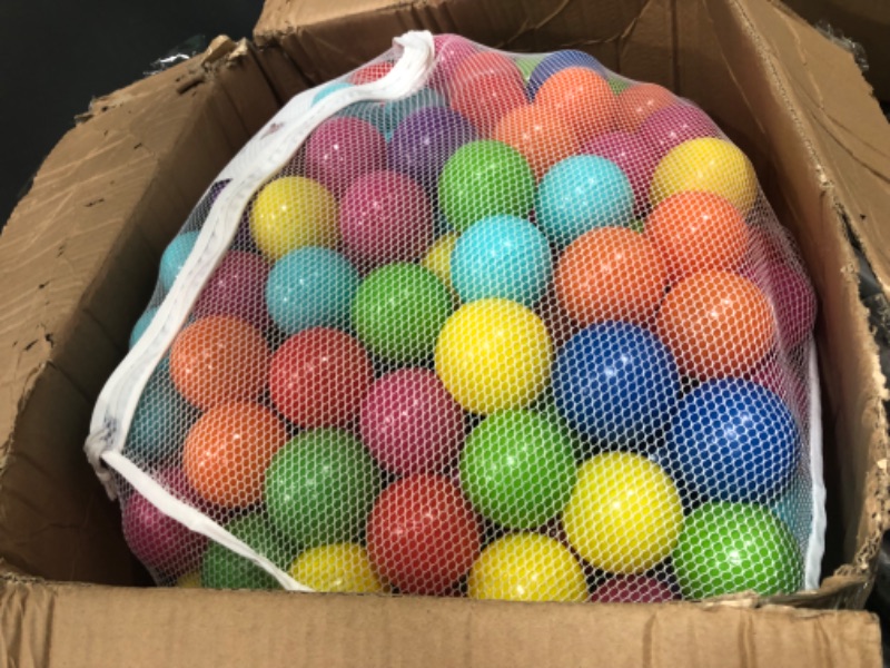 Photo 3 of BalanceFrom 23Inch Phthalate Free BPA Free NonToxic crush Proof Play Balls Pit Balls 6 Bright col