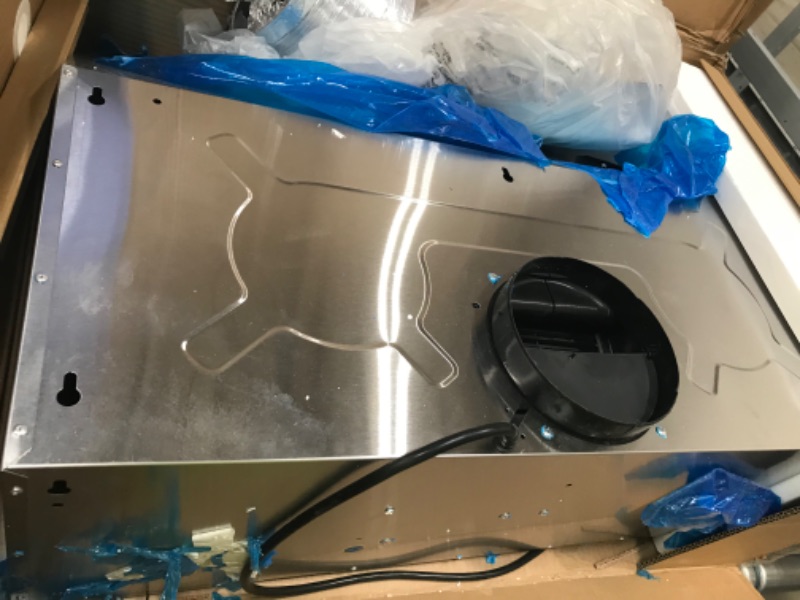 Photo 2 of * item does not power on * sold for parts or repair *
Cosmo 30 in. Ducted Under Cabinet Range Hood in Stainless Steel with LED Lighting and Permanent Filters