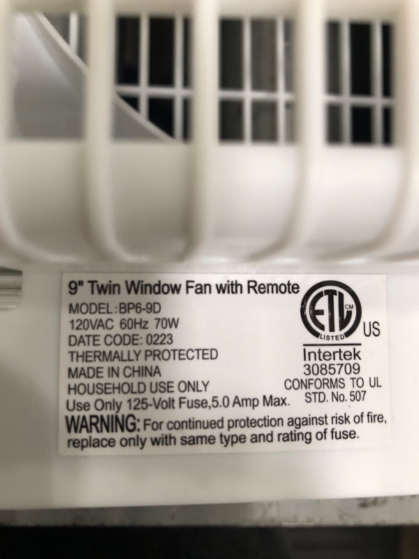 Photo 5 of shinic 9-Inch Blades Dual Window Fan, Remote Control, 3 Speeds, 3 Modes and Thermostat Control, Temp Display, 23.8"-37" Expandable Window Exhaust Fan for Smokers, Window Fans for Kitchen Bathroom BP6-9D
