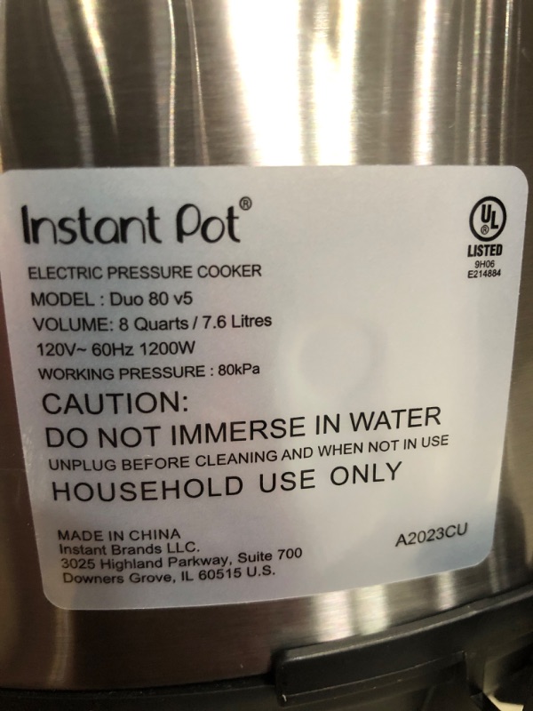 Photo 6 of * used * damaged * see all images *
Instant Pot Duo 7-in-1 Electric Pressure Cooker, Slow Cooker, Rice Cooker, Steamer, 