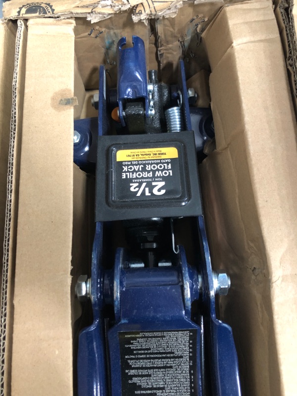 Photo 3 of * not functional * sold for parts * repair *
TCE TCET825051 Torin Hydraulic Low Profile Trolley Service/Floor Jack with Single Piston Quick Lift Pump, 2.5 Ton (5,000 lb) Capacity, Blue