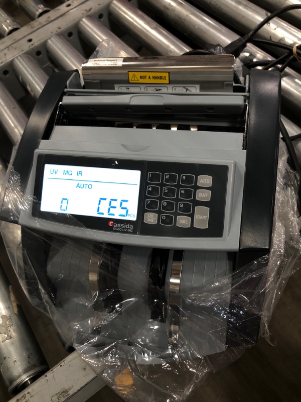 Photo 2 of *USED* Cassida 5520 UV/MG - USA Money Counter with ValuCount, UV/MG/IR Counterfeit Detection, Add and Batch Modes - Large LCD Display & Fast Counting Speed 1,300 Notes/Minute
