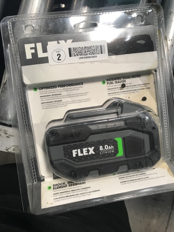 Photo 2 of FLEX 24V 8.0Ah Lithium-Ion Battery
