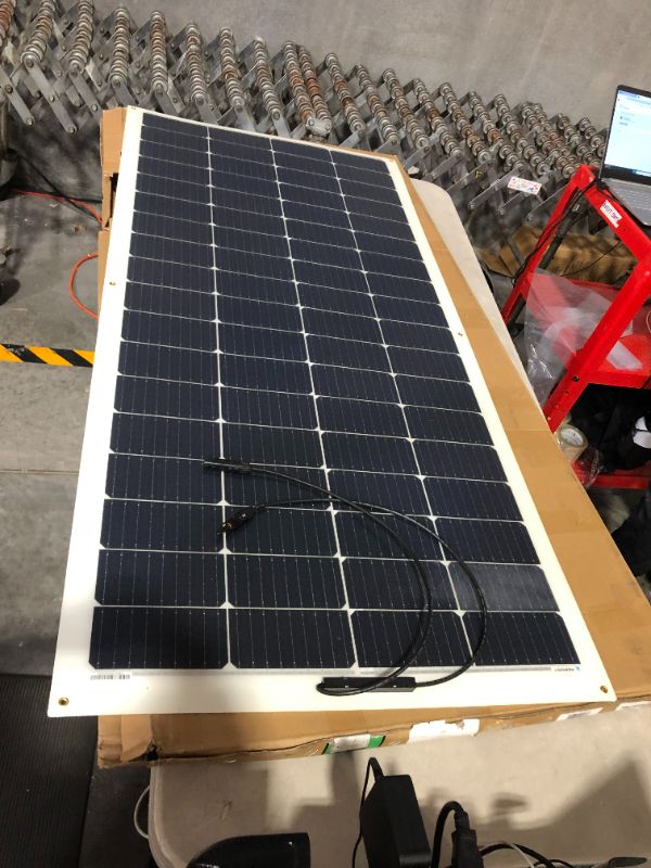 Photo 2 of ***DAMAGED - SEE NOTES***
Renogy Solar Panel 200W 12V Lightweight Monocrystalline Semi-Flexible