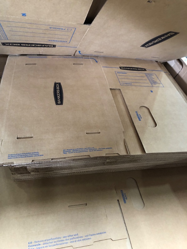 Photo 1 of Bankers Box SmoothMove Classic Moving Boxes, 30 Pack Small, Medium, and Large Box Kit, Tape-Free Assembly, Easy Carry Handles Boxes Boxes