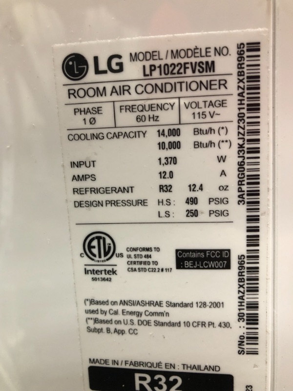 Photo 3 of ***DAMAGED - SEE NOTES***
LG 10000 BTU Portable Air Conditioner LP1022FVSM