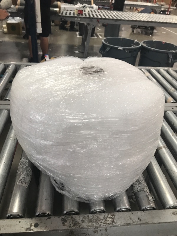 Photo 2 of 11 inch wide shipping bubble wrap