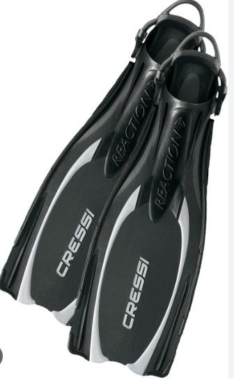 Photo 1 of cressi fins BLACK