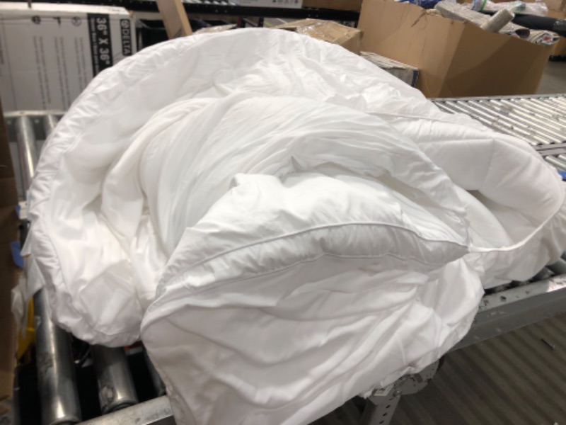 Photo 2 of Abene 78" x 80" Comforter