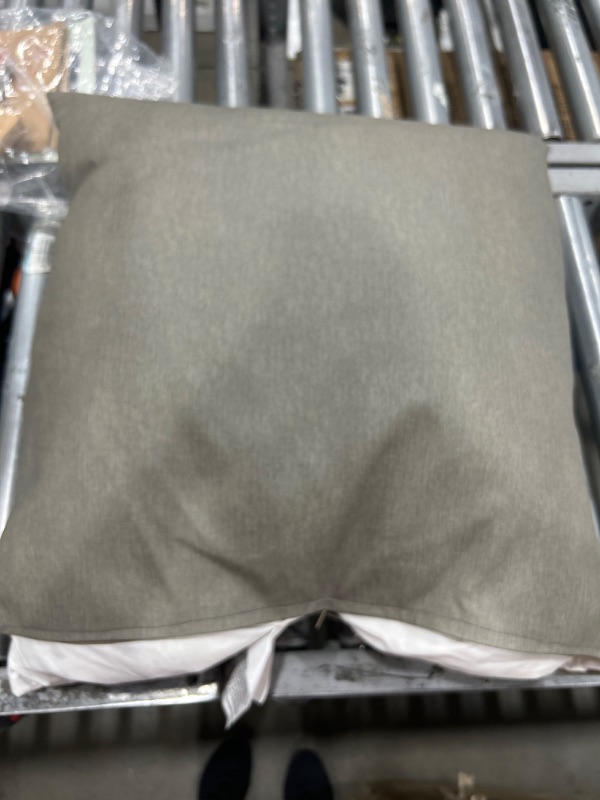 Photo 1 of 23xw3 inch pillow