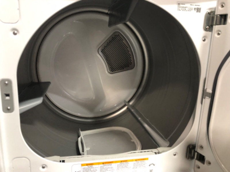 Photo 4 of LG 7.3-cu ft Reversible Side Swing Door Gas Dryer (White) 