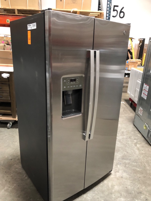 Photo 3 of LIKE NEW**GE 25.3-cu ft Side-by-Side Refrigerator with Ice Maker (Stainless Steel)