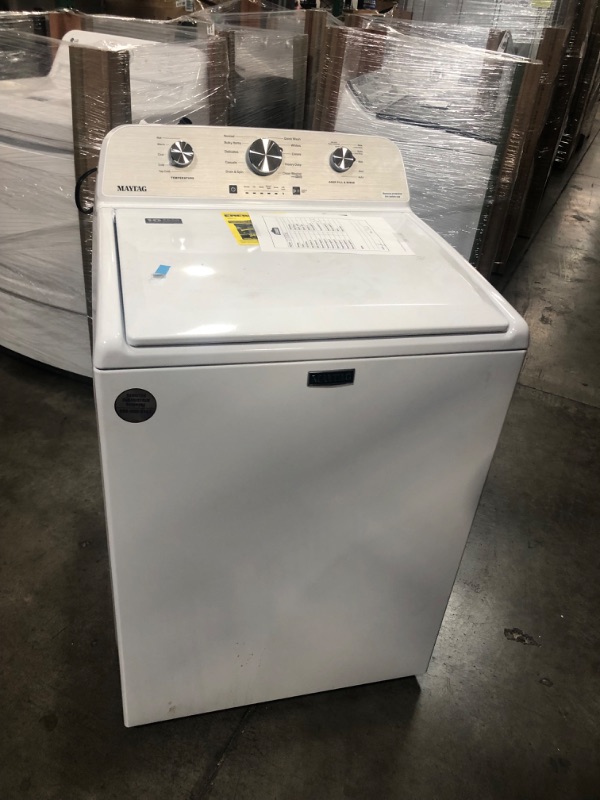 Photo 2 of LIKE NEW**Maytag 4.5-cu ft High Efficiency Agitator Top-Load Washer (White)