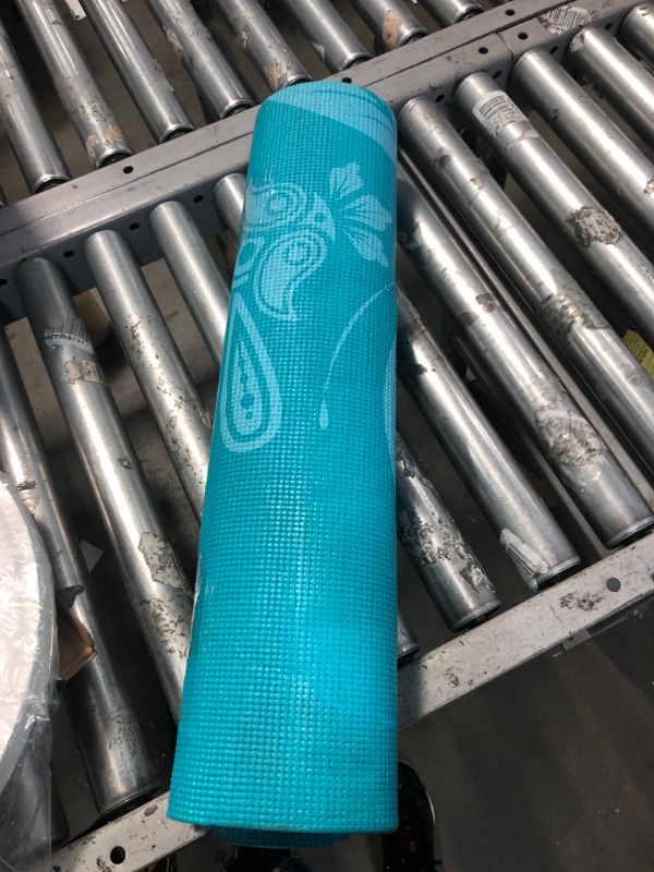 Photo 1 of Amazon Basics 1/2-Inch Extra Thick Exercise Yoga Mat Blue Yoga Mat