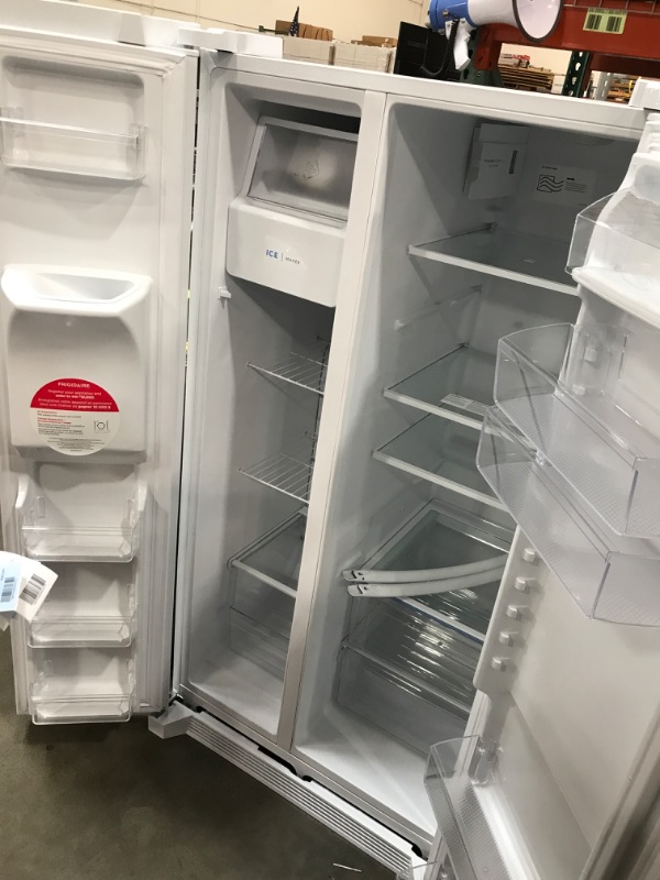 Photo 2 of Frigidaire 25.6-cu ft Side-by-Side Refrigerator with Ice Maker (White) ENERGY STAR