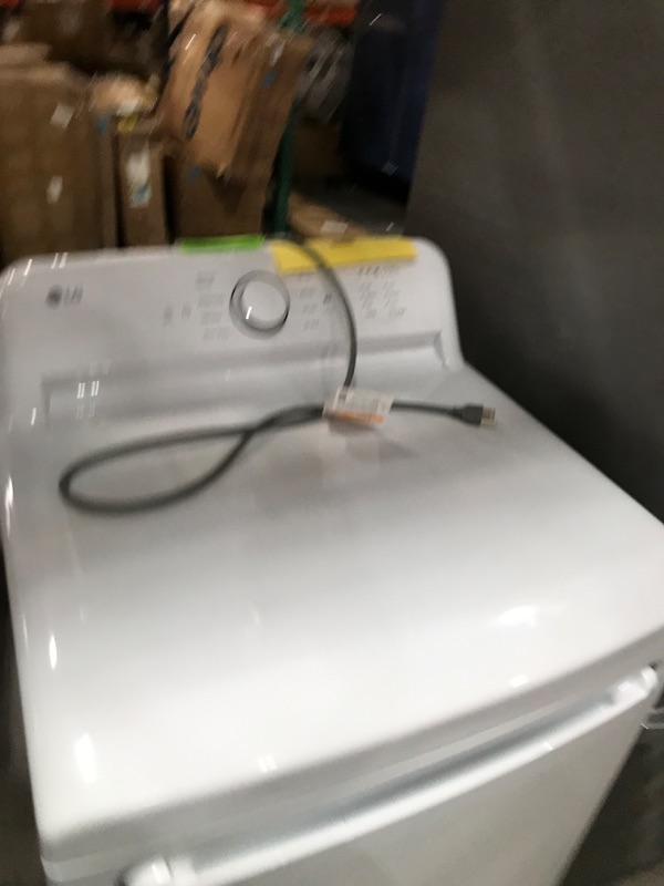 Photo 6 of LG 7.3-cu ft Reversible Side Swing Door Gas Dryer (White) ENERGY STAR