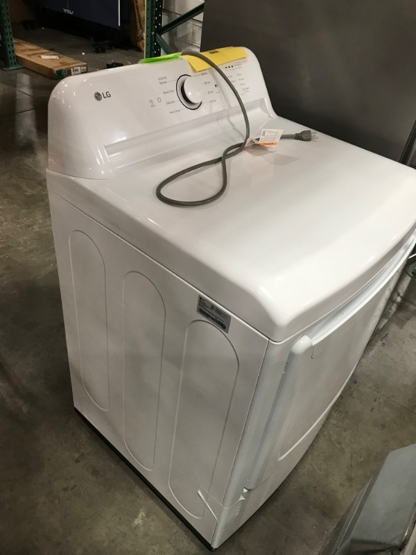 Photo 4 of LG 7.3-cu ft Reversible Side Swing Door Gas Dryer (White) ENERGY STAR