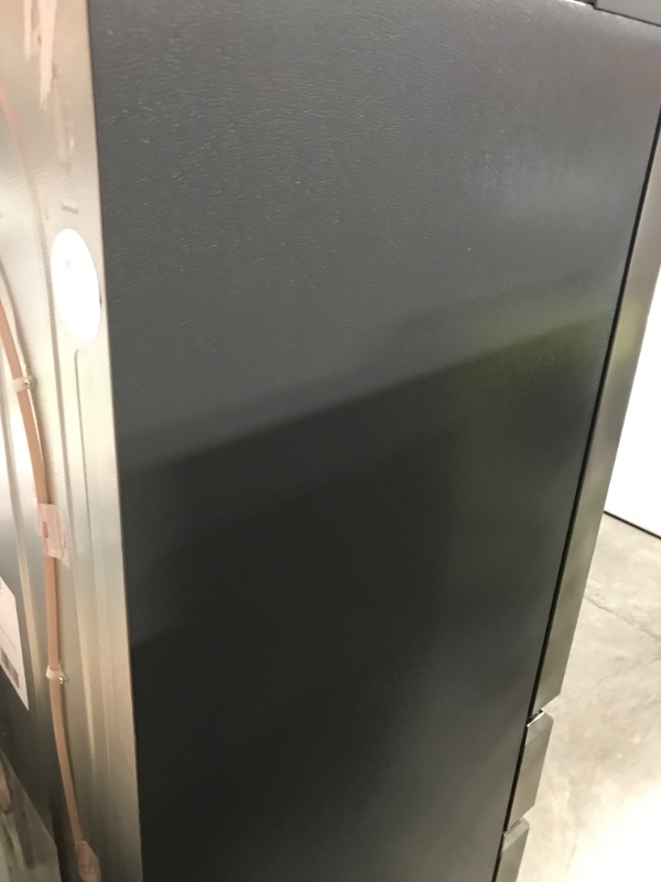 Photo 7 of Frigidaire Gallery 21.5-cu ft 4-Door Counter-depth French Door Refrigerator with Ice Maker (Fingerprint Resistant Stainless Steel) ENERGY STAR