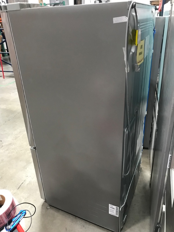 Photo 5 of LG 27.7-cu ft Smart French Door Refrigerator with Ice Maker (Fingerprint Resistant) ENERGY STAR