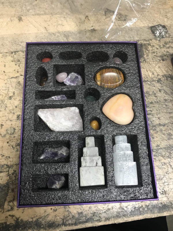 Photo 1 of 16 PIECE CRYSTAL HEALING SET