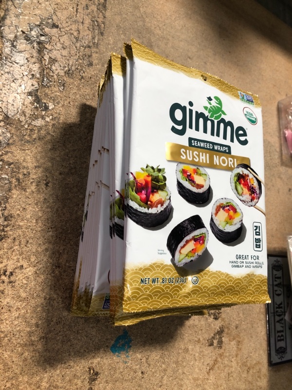 Photo 1 of 21 PACKS gimMe Organic Roasted Seaweed - Restaurant-style Sushi Nori Sheets - 0.81 Ounce #2 - Sushi Nori - 9 Sheets 0.81 Ounce (Pack of 1)