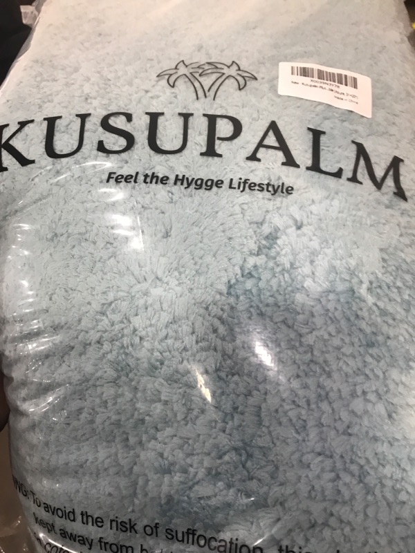 Photo 1 of 31x20 bath rug